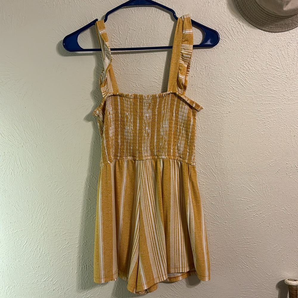 YELLOW/WHITE ROMPER - Picture 2 of 3